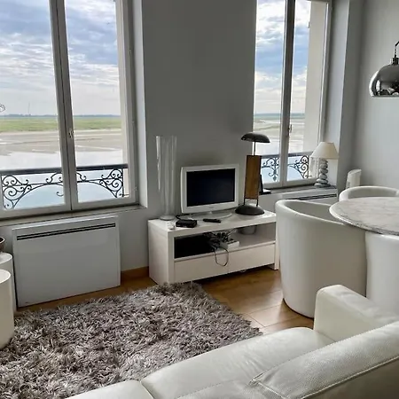 Familial Pour 4 Pers Et 2 Bebes Face A La Baie Apartment
