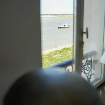 Apartment Familial Pour 4 Pers Et 2 Bebes Face A La Baie *